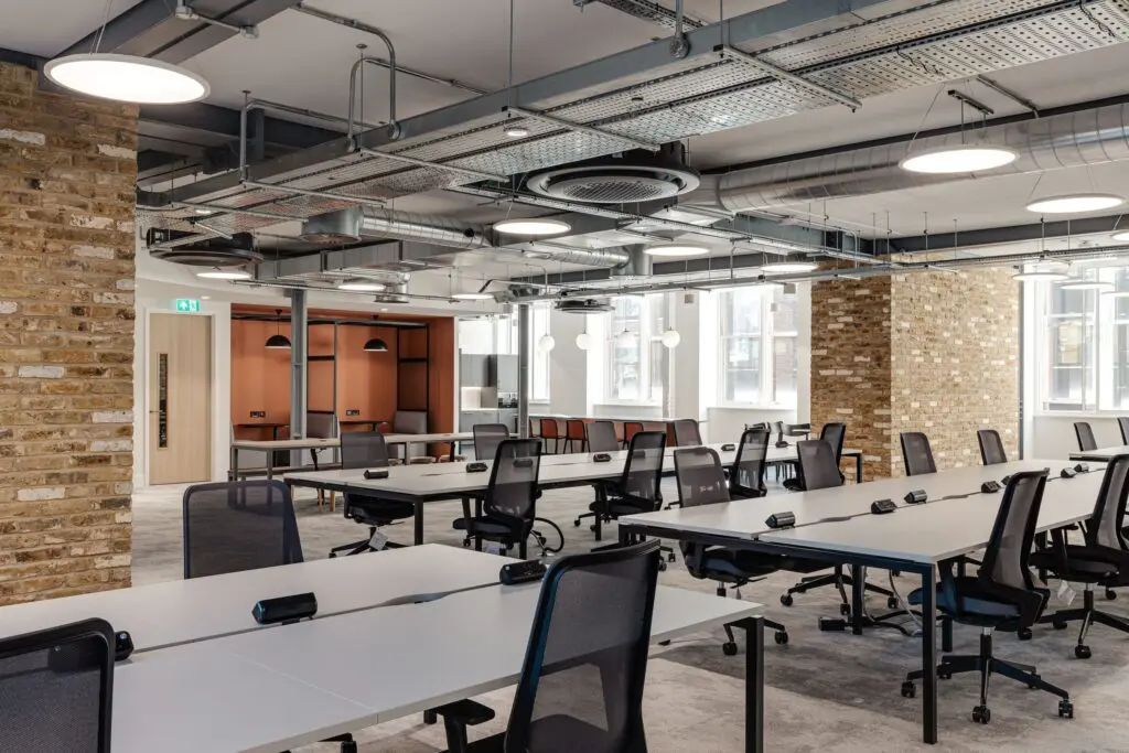 Contemporary office lighting design